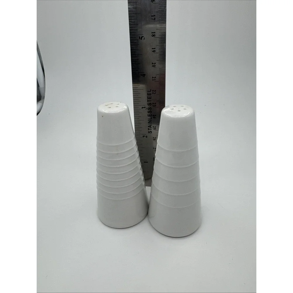 Vintage White Cone Shaped‎ Ceramic Salt & Pepper Shakers MCM Retro Design